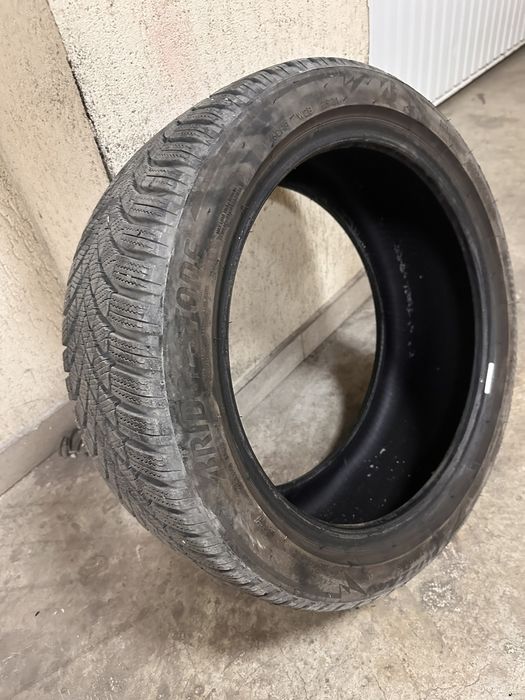 Зимни гуми BRIDGESTONE BLIZZAK 225/45 R17