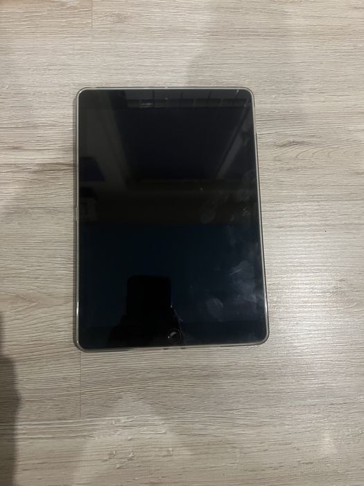 Ipad 7 в отлично състояние