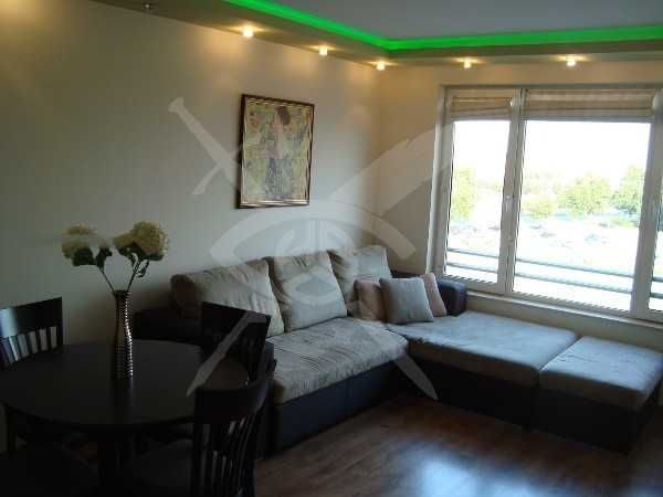 Тристаен апартамент под наем в Съдийски 1824621