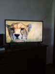 Televizor LG model LG32LJ500U