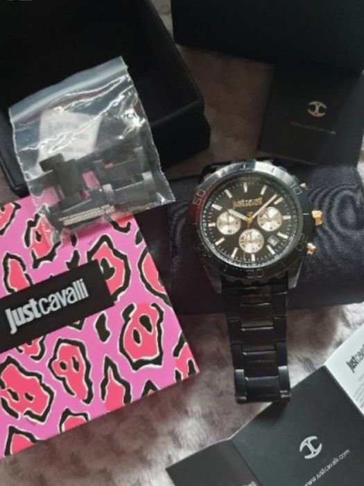 Оригинален часовник just cavalli