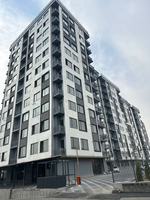 Продаю свою 2/3/12 квартиру на Себзаре