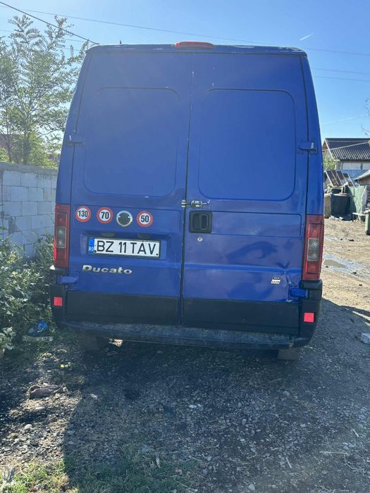 Vând sau schimb  ...