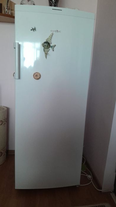 Vand congelator Arctic cu 6 sertare