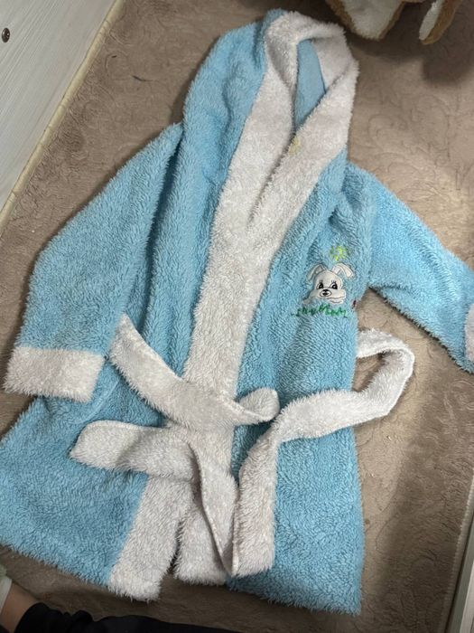 Продам десктие вещи в отличном состоянии