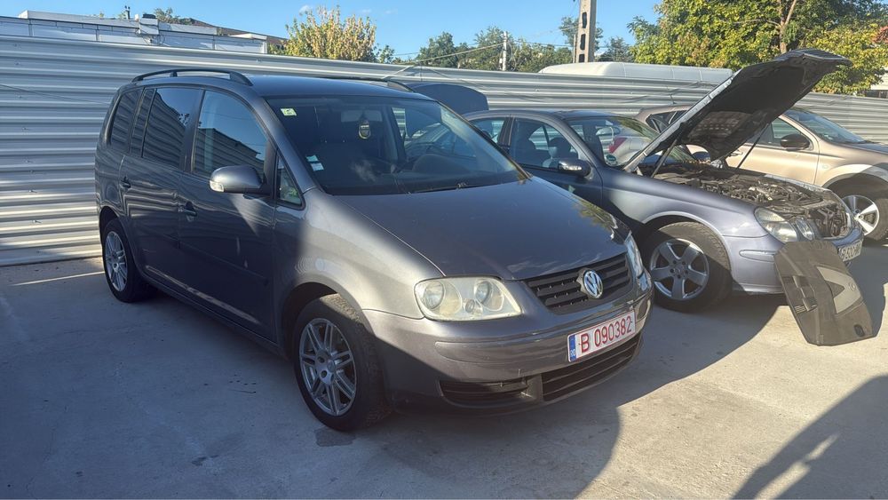 Vand/Touran-2005-1.9D-7locuri-Recent Adus/1500€