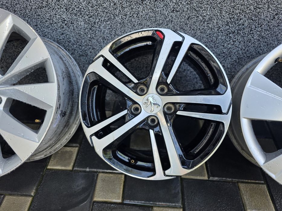 Jante aliaj pretabile rezerva R16/R17