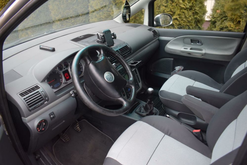 VW Sharan 2.0 TDI 140 cp 7 locuri