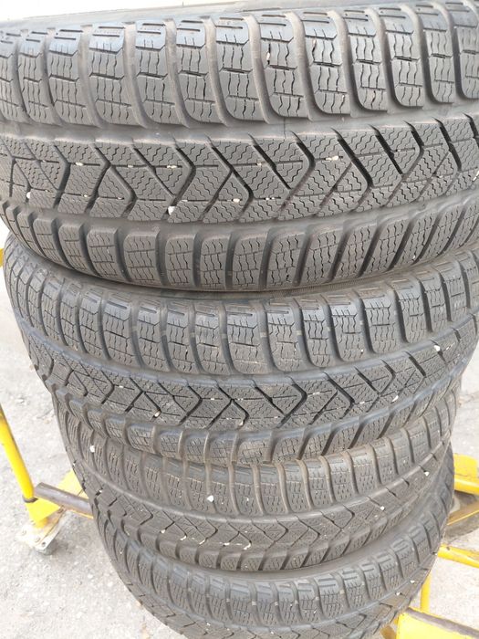 215/60/16" Pirelli 4бр.гуми