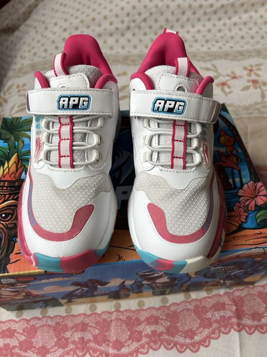 Apj маратонки / Анди студио