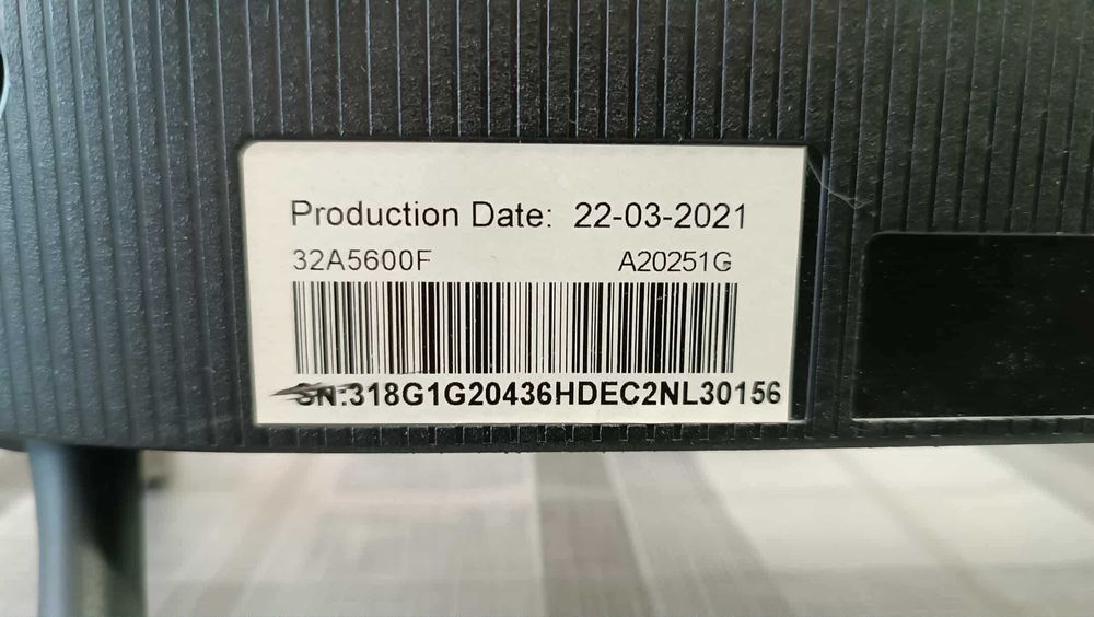 Телевизор Hisense 32", цял или на части