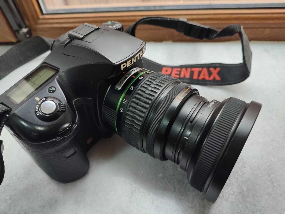 Camera foto Pentax K10 D + accesorii