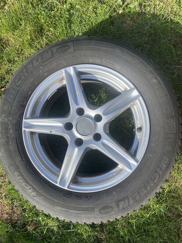 Set Jante+Anvelope Michelin 215/65 R16 de iarna