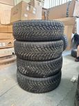 Гуми 265/75 R16 Nokian Hakapeliitta
