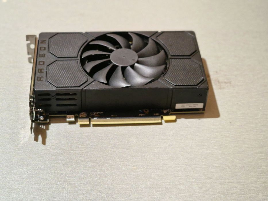 Placa video AMD Radeon rx5500