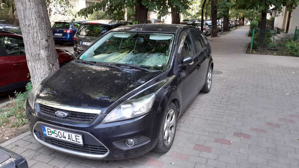 Vand Ford Focus 2008 + jante magneziu de rezerva(cu cauciucuri iarna)