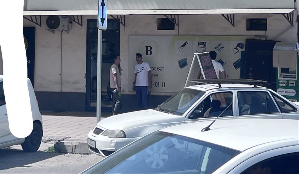 Doʻkonlar sotiladi srochna
