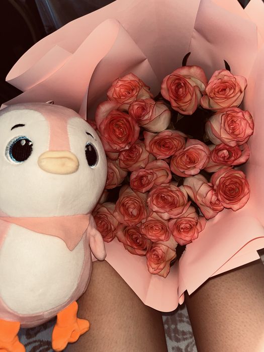 25штук розы метровые