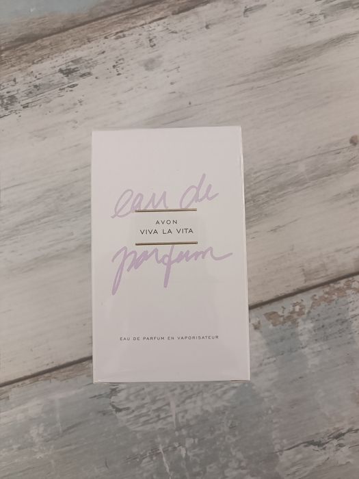 Парфюм   от  AVON