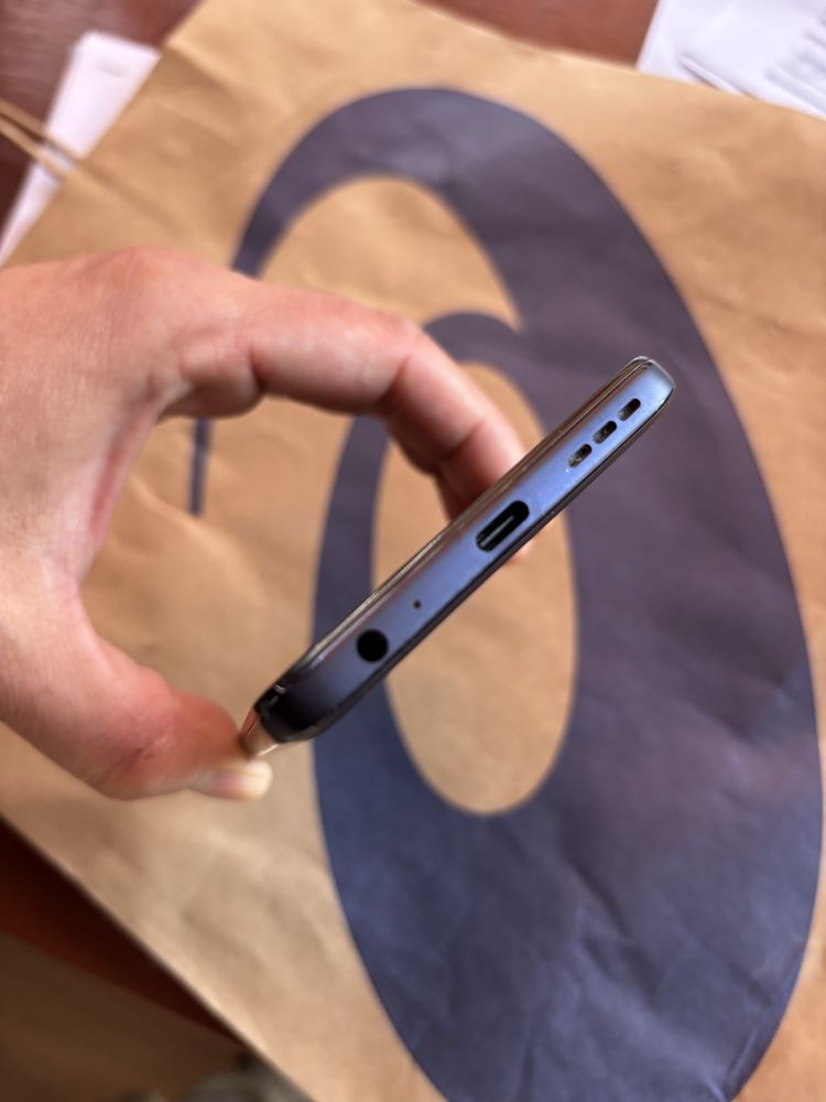Смартфон Motorola Moto G73, 256GB/ В ГАРАНЦИЯ!