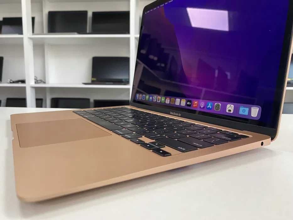 Ноутбук MacBook Air 13 - 13.3 2K/Apple M1/8ГБ/SSD 256ГБ/M1 GPU