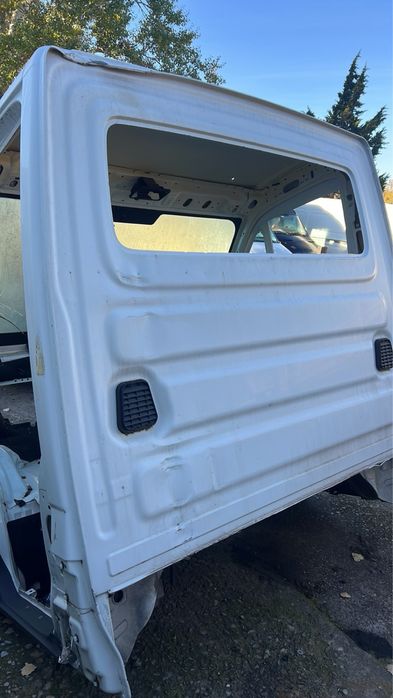 Ударена Кабина от Ивеко Дейли - 2017г