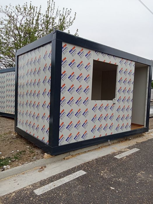 Vindem garaje cu uși acționate electric