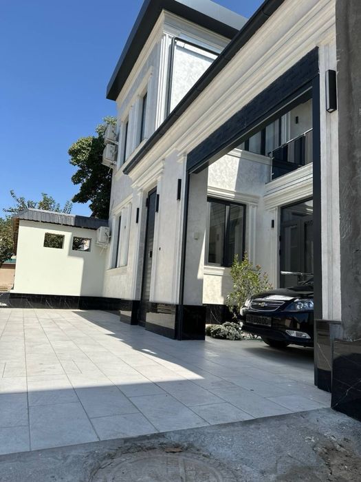 Продаётся евро Дом орентир Алайский.