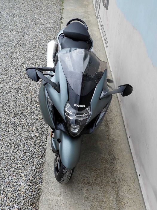 Motocicleta Suzuki Hayabusa GSX 1300 RR M5 | Rate | Leasing