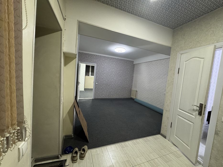 Yunusobod-2, 1/1/4 kvartira sotiladi!