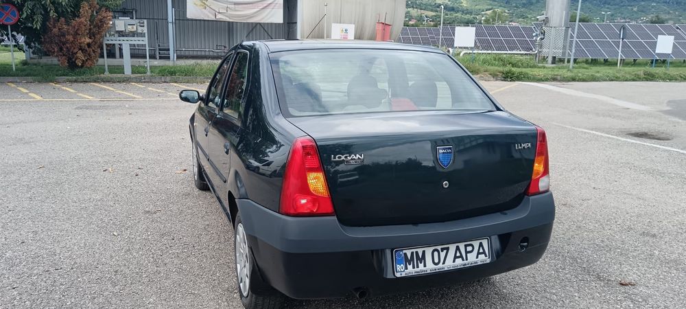 Dacia Logan 2006