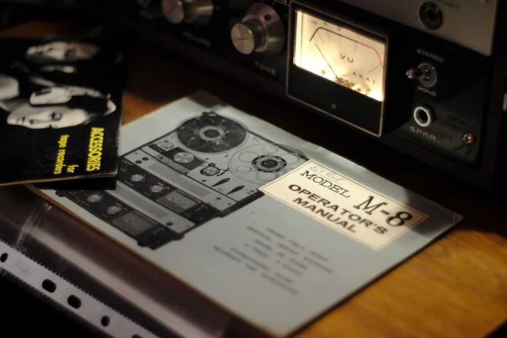 AKAI M-8 = magnetofon = 60's Full-Tube R2R Tape Recorder + extras!!