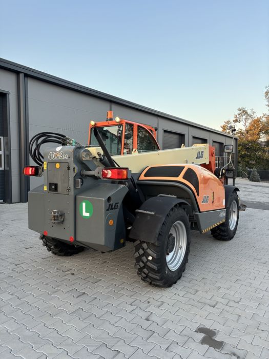 Incarcator telescopic jlg 4013