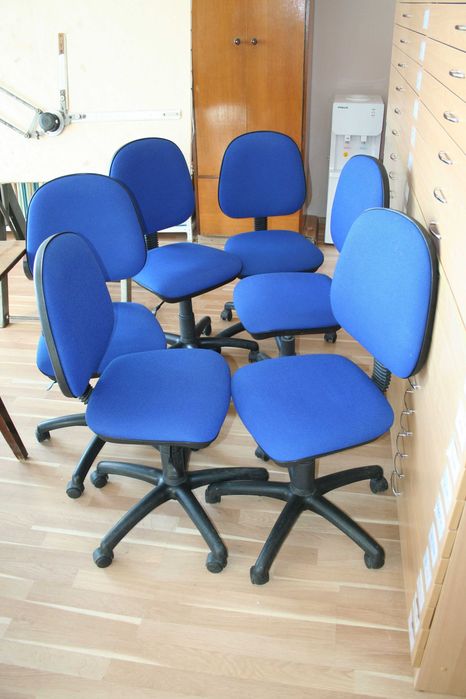 Офис стол - в отлично състояние