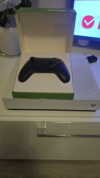 Xbox one s all digital edition 1tb