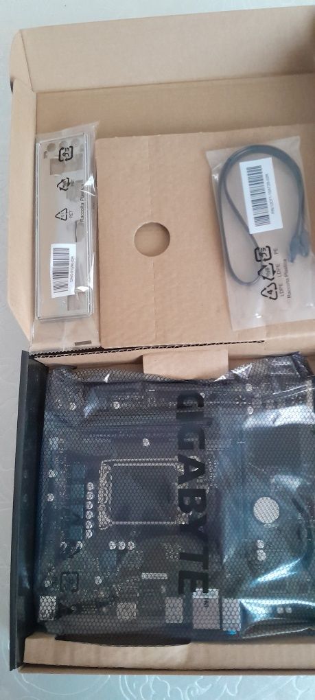 Материнская плата Gigabate H610 M K DDR 4.