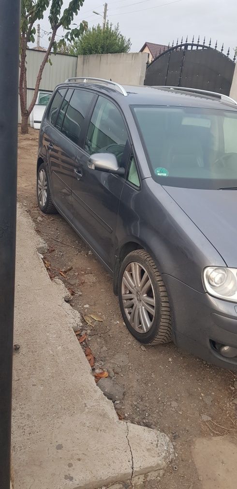 Capota fata .aripi vw touran