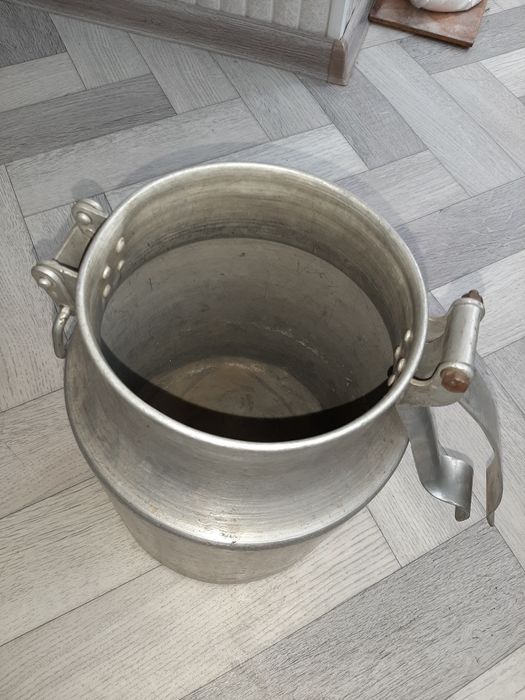 Продам 10 л аллюминиевую фляжку с доставкой