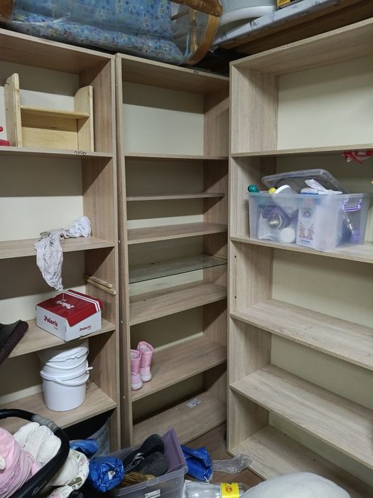 Продам шкафы полки