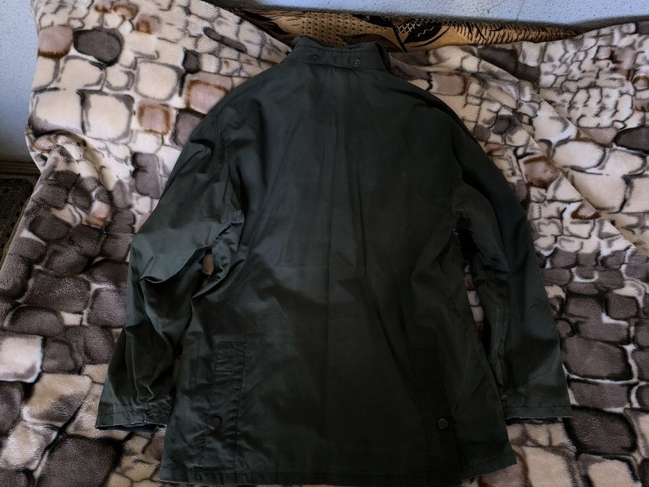 Vând Geaca lake line vintige