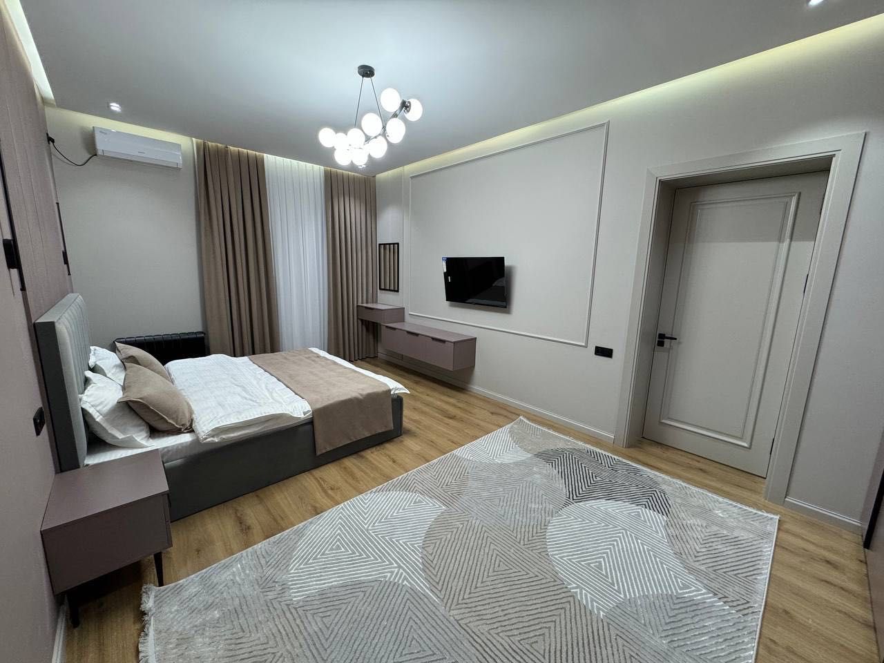Oq Saroy Продается 3 комнатная квартира ремонт Паркентский Макро