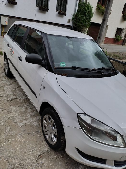Skoda fabia 1.6 tdi 105cp an 2012