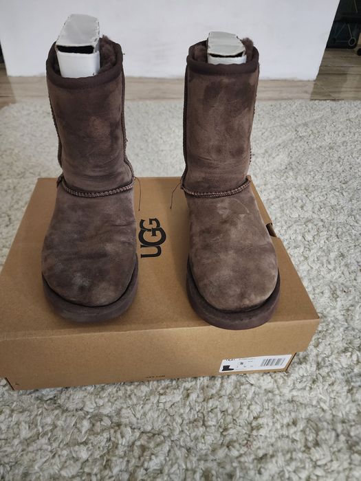 Vand UGG dama mărimea 36