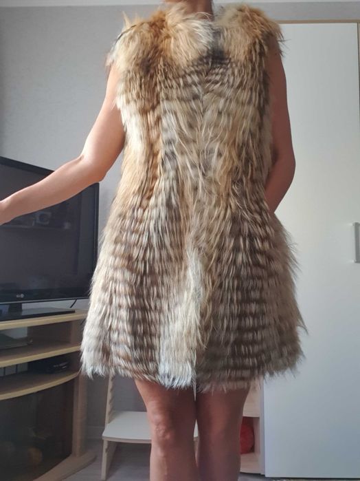 Безрукавка меховая