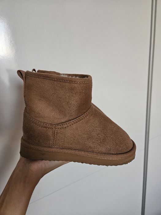 Детски боти  H&M момиче 26/27н.