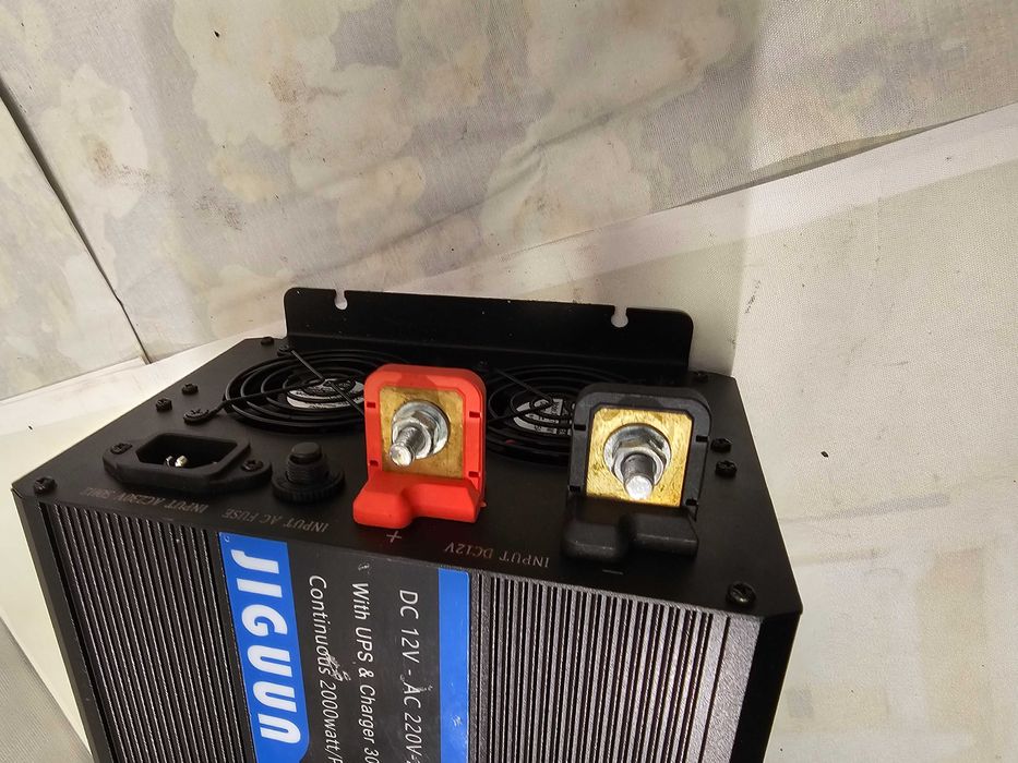 Jiguun 12v 2000W continu 4000W peak Pure sine wave