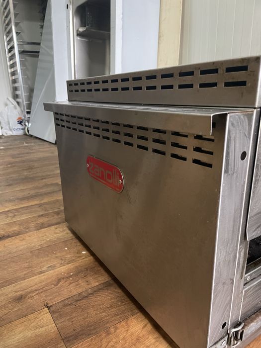 Cuptor pizza/covrigi Zanolli Synthesis 06/40 380 v, NOU - GARANTIE