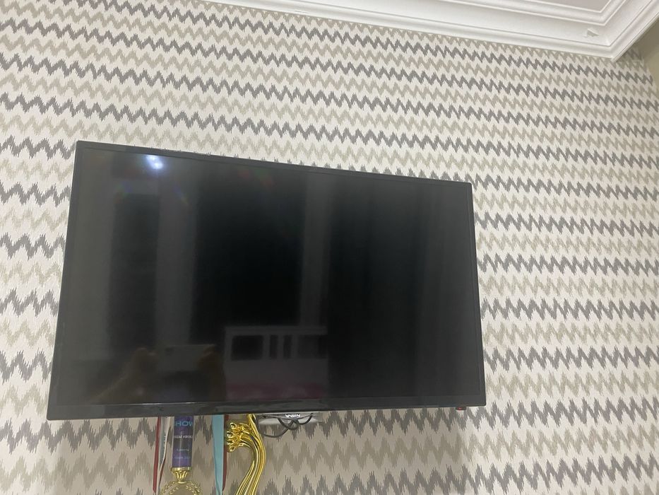 Прдам телевизор бу