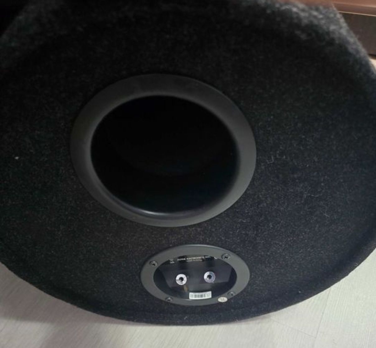 Subwoofer auto pasiv ALPINE SWT-12S4