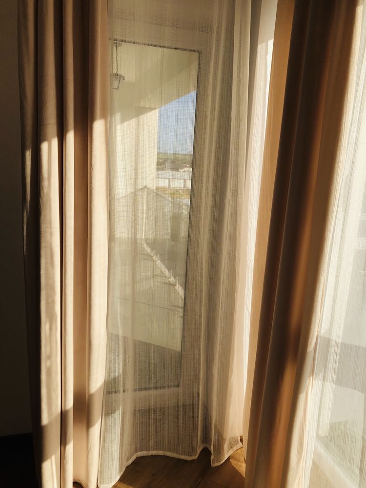 VAND  apartament 3 camere, bloc nou, sau INCHIRIEZ pe termen lung,